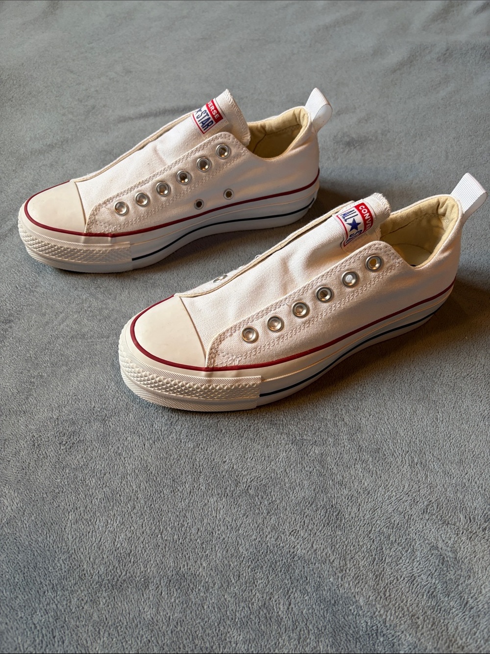 Converse White Platform Slip-On Sneakers Women’s 7.5